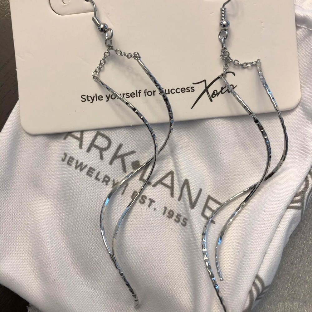Park Lane WHISPER silver earrings